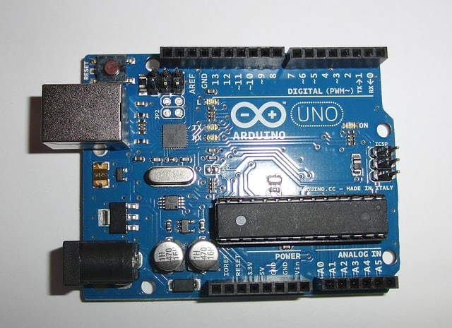 Placa Arduino UNO 