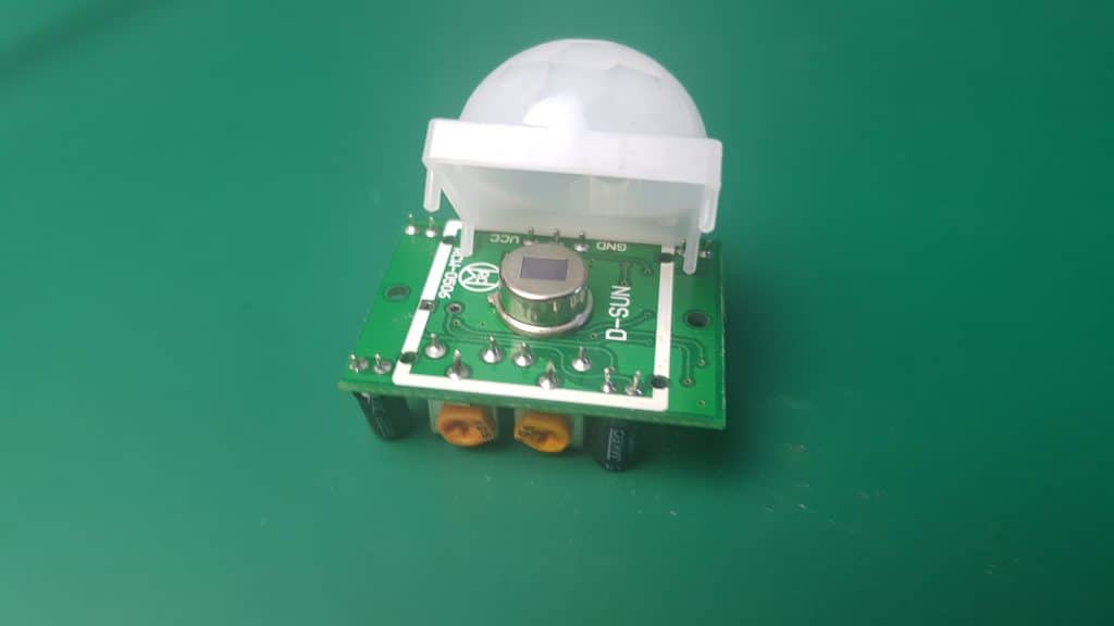 sensor de movimiento pir