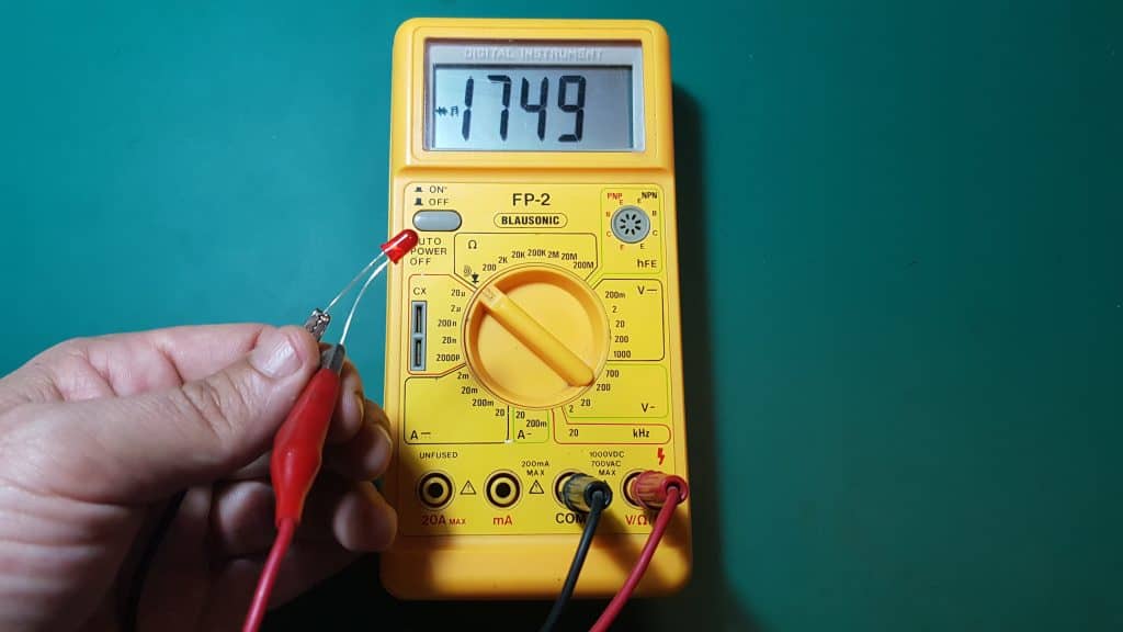 comprobación diodo led en directa