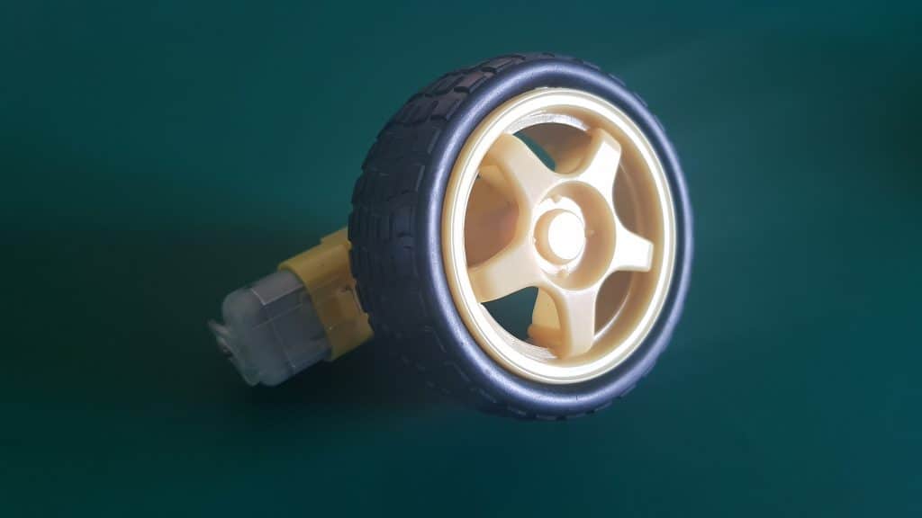 Motor dc con reductora con rueda para robot